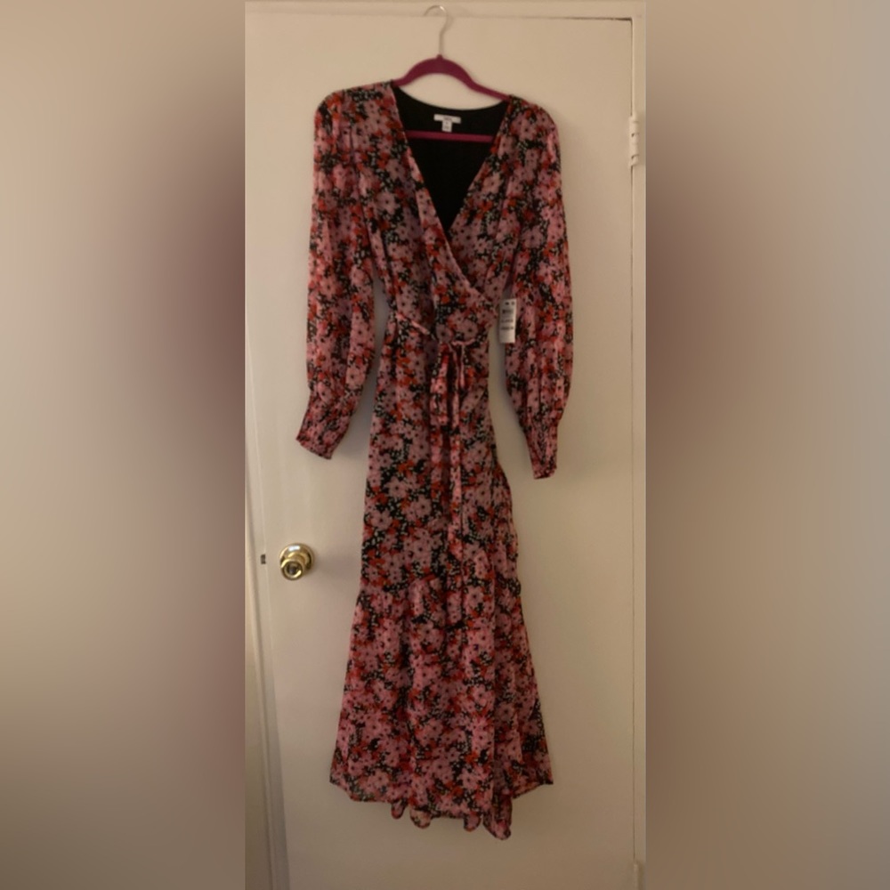Floral 🌸 maxi wrap dress with ruffles